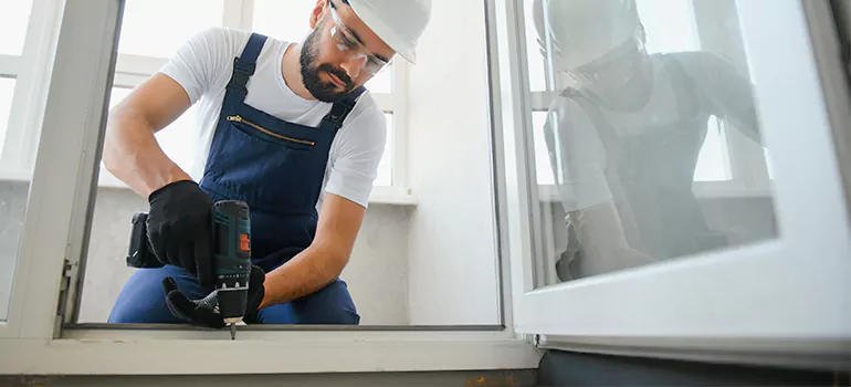 Replace Broken Window Pane in North Lauderdale, FL