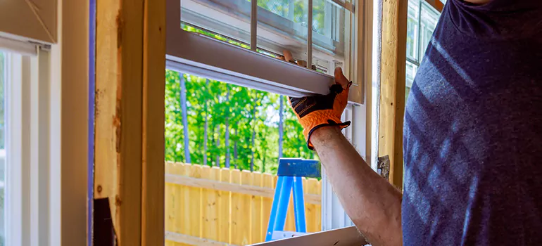 >Bay Window Curtain Rail Track in North Lauderdale, FL