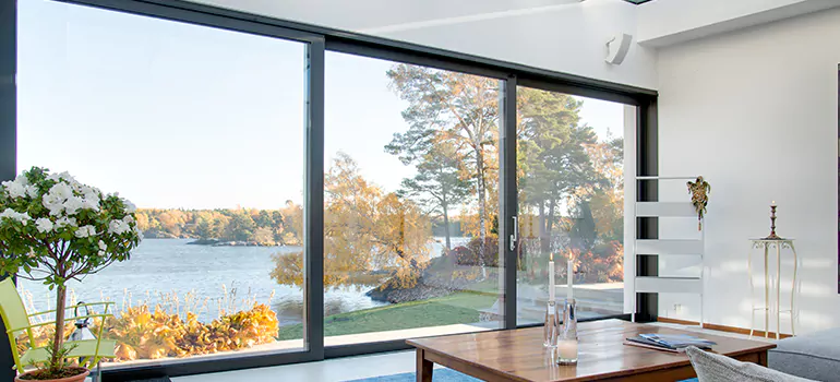Custom Residential Window Tinting in North Lauderdale, FL
