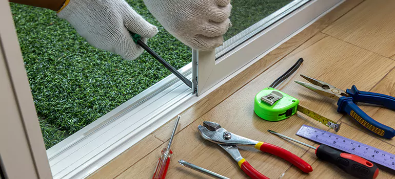 Window Hinge Repair in North Lauderdale, FL